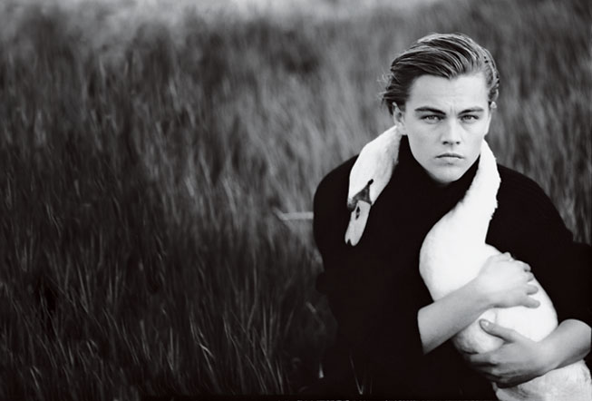 DiCaprio-With-Swan1